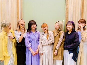 レーベン(LEBEN)の写真/トレンドに敏感な女性目線の提案で作る似合わせカット◇ワンランク上のこなれ感のあるスタイルが叶う！