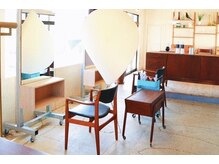ムーベル(MOBEL)の雰囲気（店内）