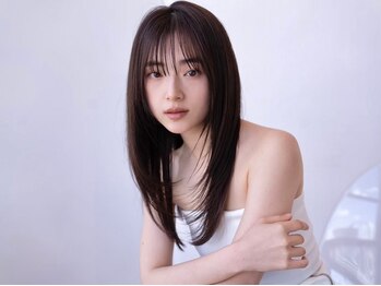 メゾンアルブル 向ヶ丘遊園 登戸(maison ARBLE)の写真/《もうパサつき/広がり/ゴワつきに悩まない!髪の芯から輝き出す。感動の髪質改善体験で,自信溢れる美髪へ》