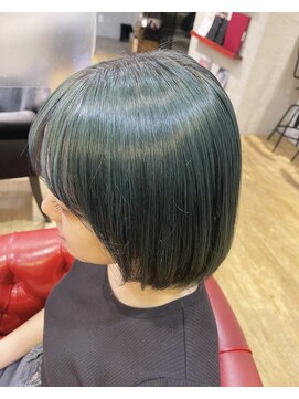 ヘアサロン アティリー(Hair Salon Attirer) 西梅田/ボブ/グレーベージュ/白髪ぼかし/ハイライト/ベージュ