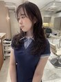 リタ(LITA) レイヤーたっぷりのハッシュカット!ワンカールでOK◎