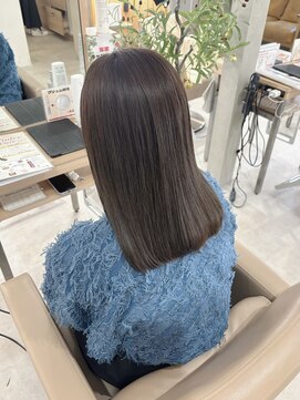 ショコラブラウン