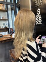 アンドケー 那覇おもろまち店(and K)&nbsp;ミルクティーロングウルフカット