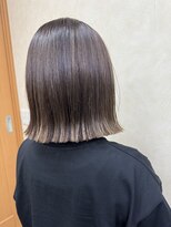 タオ(tao) 透明感カラーボブ