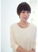 【ベストフィットするシンプルショートボブ】