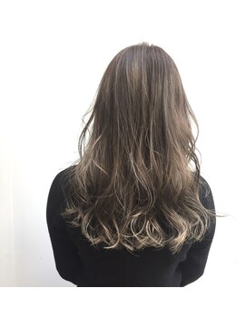 ローネス ギンザ(LONESS ginza) 大人可愛い20代30代40代☆グレージュカラーのラフウエーブ！