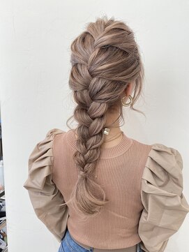 ローレン(Rollen) ☆ハイライトカラー×アップアレンジ☆