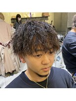 エヴァー(ever)&nbsp;ニュアンスマッシュ/韓国マッシュ/サイドパート[表参道駅/原宿駅