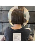 小顔 ミニボブ オリーブベージュ 透明感カラー ブリーチなし