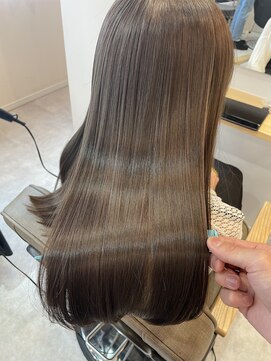 アフィー(A.F.Y.) 斜めバング/グレージュカラー/デザインカラー/ときわ台