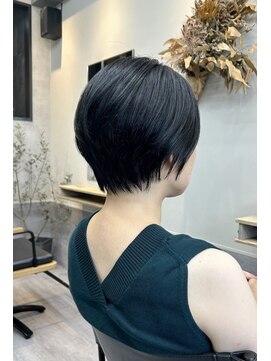 ノット(KNOOT.) ネープレス×ショートスタイル