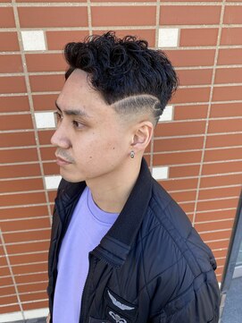 コワファースト 大分(COIFF1RST) バリカンアート