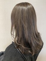 リリ(Liri material care salon by JAPAN)&nbsp;艶グレージュ