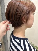 ピンクベージュ×ショートボブ