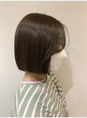 オリーブ艶カラー　ぱつっとボブ/横山大樹