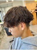 波巻きパーマセンターパートツイストパーマメンズマッシュパーマ
