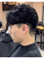 ウェイビーエフティフィフス 横浜西口(WAVEY ft.fifth) センターパートニュアンスパーマワンカールパーマ韓国コンマヘア