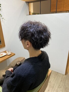 ミオ(mio) ツイスト×スパイラルパーマ