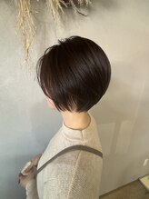 ニューアール(Nr) ハンサムショート　髪質改善　レイヤースタイル