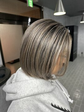 アヤメ 巣鴨店(ayame) (ayame巣鴨)白髪ぼかしハイライト_ボブ_tokio_巣鴨5