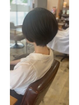 リープリング(Liebling) 「ショートボブ」で叶える大人可愛いヘアスタイル