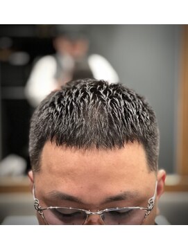 銀座 シノ 灯(shino HANARE) クロップスタイル