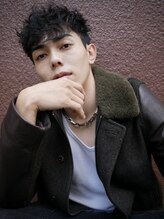 スペインカール/フリンジカット/スパイラルパーマ