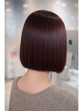 アコロン(acoron) 艶髪ワンレンボブ/レッドピンク/簡単スタイリング