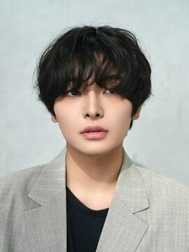 シティ(CITY) 韓国メンズヘア　シャドウパーマ　ニュアンスパーマ