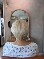 オーブ フォー ヘアー(AUBE for hair) シルバー×ショート