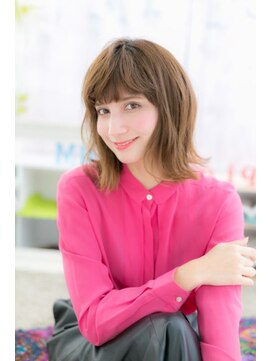 ヘアアンドビューティー ミック(Hair & Beauty miq) グラデーションカラーｘ外ハネカジュアルミディb