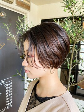 アル(AL) ピンクベージュ ハンサムショート