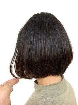 クオリス 上板橋店(QUALIS) 大人可愛いワンカールボブ/重め丸みボブ/ナチュラルストレート