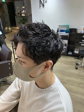 エヌプラス(N+) メンズヘアフェザーパーマサーフカール刈り上げセンターパート
