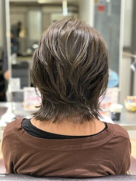 アトリエナガノ(atelier nagano) ニュアンスカラー/センターパート/ツヤ髪スタイル/ブルージュ