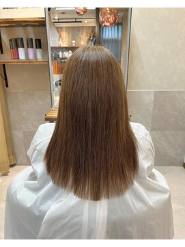 シンシア(CYNTHiA) 艶髪縮毛矯正 ロング