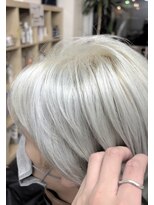 サラ HAIR&MAKE SALA 相模大塚店&nbsp;White blond