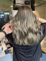 ラフ(LAFF)&nbsp;#黒髪#ボブルフ#ネビージュ#小顔#ワンレン