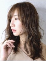 トータルビューティーサロン トップスタイル 長めのワンレンボブ