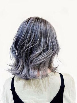 リコラックスビー 中百舌鳥(LICO LUXBE) ミディアム＿ホワイトアッシュハイライト