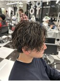 メンズパーマツイスパ波巻きスパイラルマッシュセンターパート