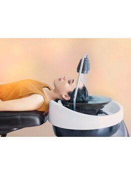 寝落ちしてしまう…極上ヘッドスパ☆アロマを焚きながらリラックス♪健やかな頭皮で髪本来の美しさを。