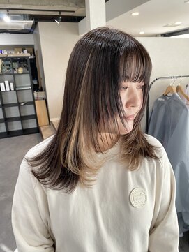 エミュー(Emu) イヤリングカラー×レイヤーカット☆