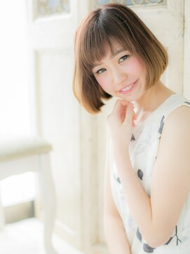 大波純一美容室パーティハン ハイトーンカラーフレンチカジュアル丸みボブa小山10代20代