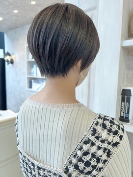 キャアリー(Caary) 福山市美容室Caary20代30代40代似合わせカットショートヘア