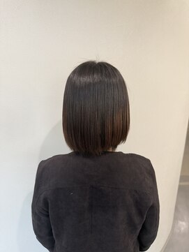 リレイス 四日市(RELACE) 四日市　レイヤーカット　髪質改善　縮毛矯正　メンズカット