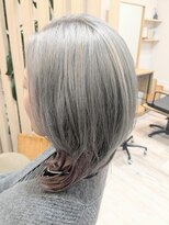 ロエネ(LOENE)&nbsp;［佐々木］ホワイトシルバー×ホワイトピンク