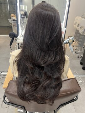 プラチナ(PLATINA) ハイレイヤーレイヤーカットブリーチ無しカラー顔周り韓国