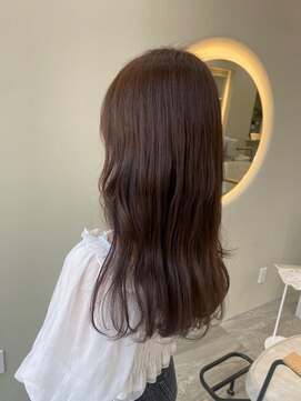 ユニバイリサ 天神大名店(uni by risa) ベージュカラー