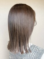 クララジャパン ナベシマ(CLALA JAPAN Nabeshima)&nbsp;縮毛矯正　質感ストレート　髪質改善カラー　顔まわり　ブリーチ